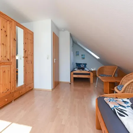 Pia Apartment
